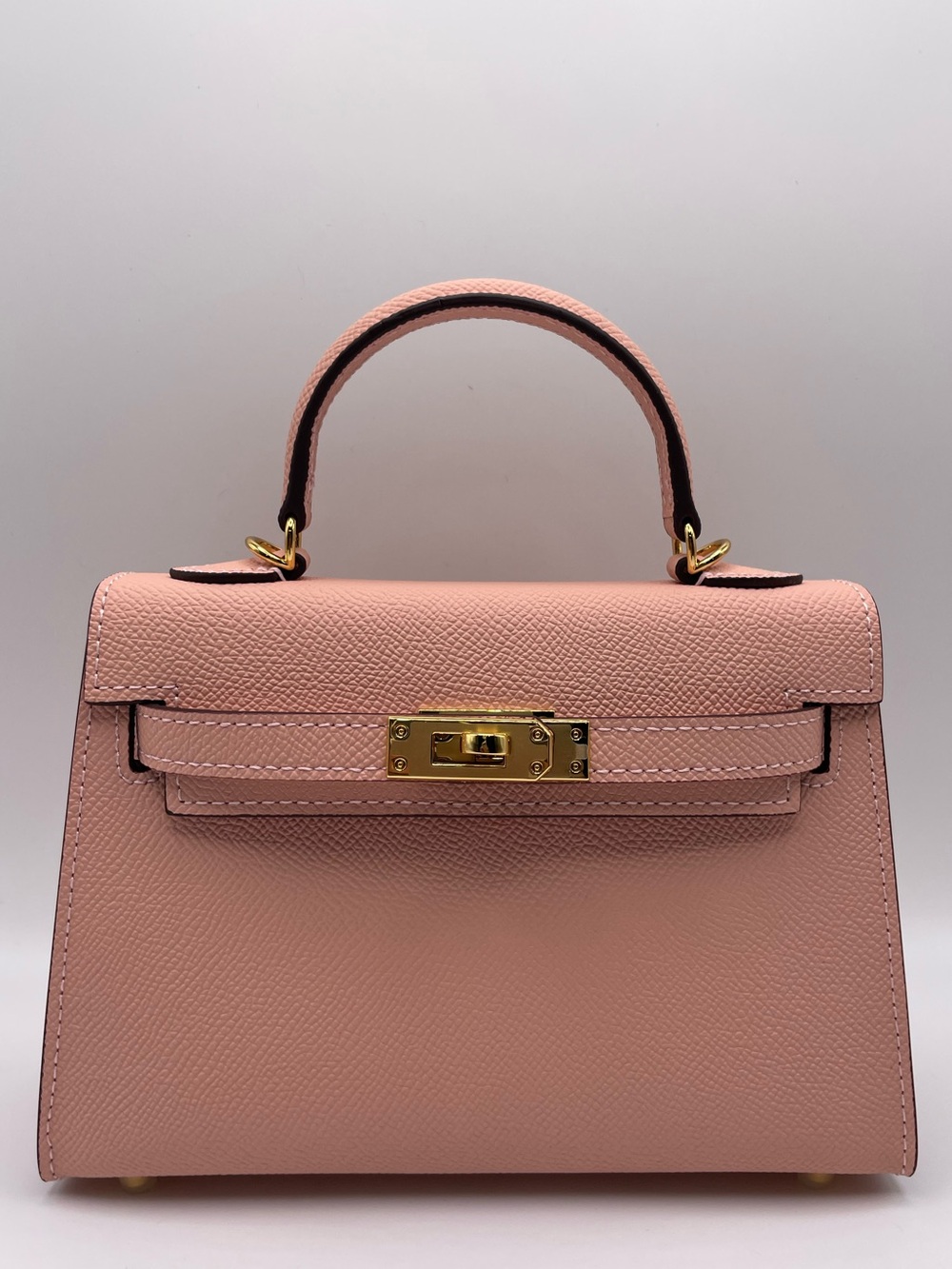 The Kinsley 19 - Peachy Pink